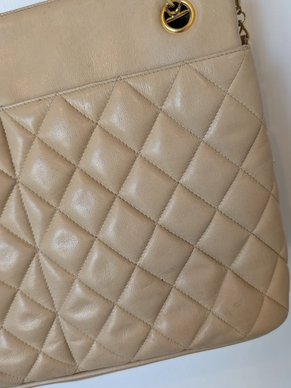 Chanel Vintage Beige Quilted Shoulder Bag with Chain Strap
